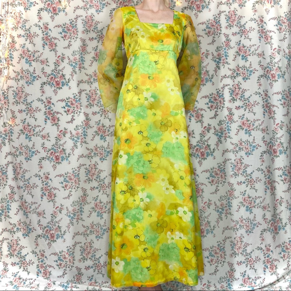 Vintage 70s yellow floral empire waist maxi dress with handkerchief sleeves - Picture 6 of 6